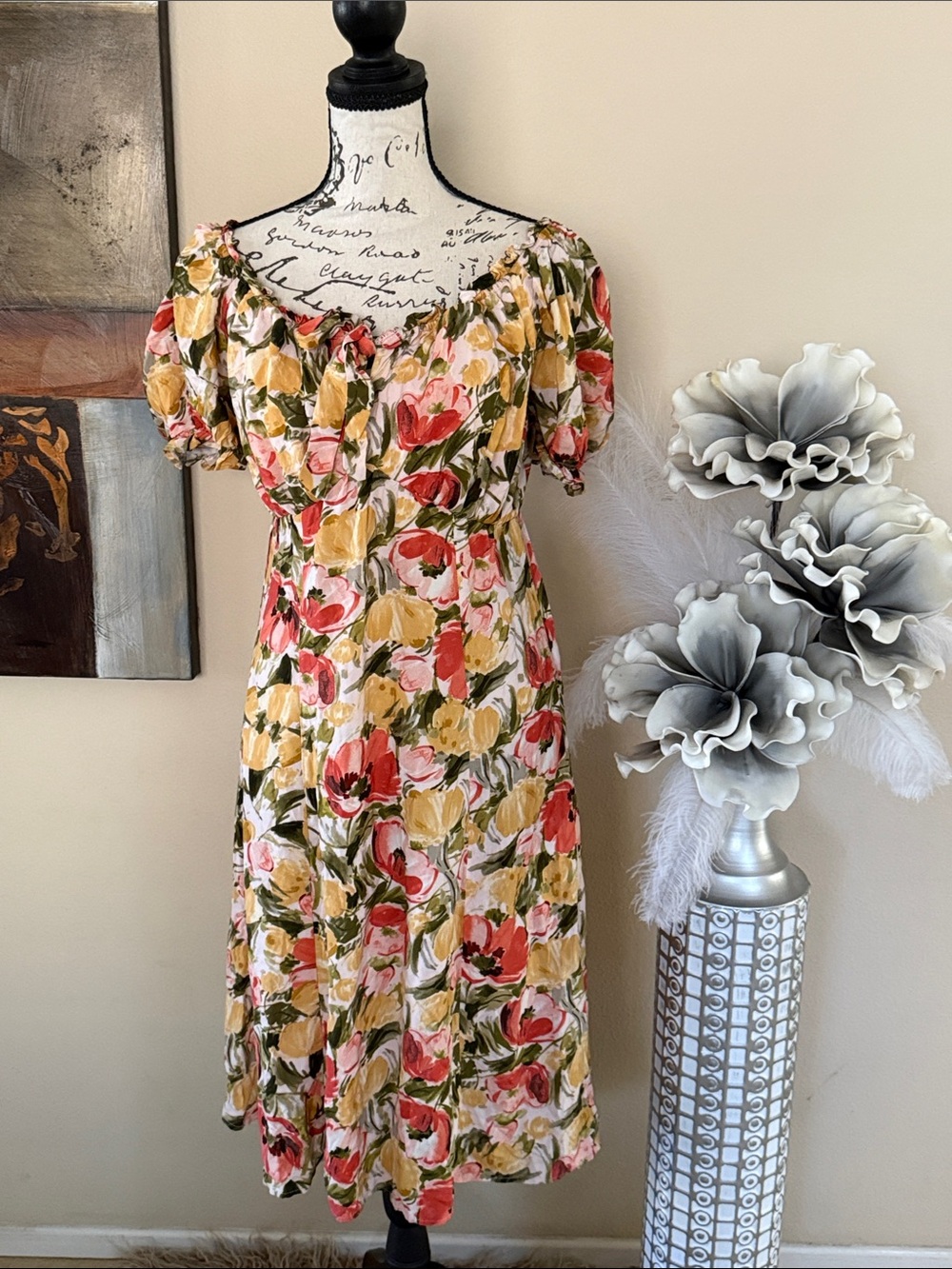 Source Unknown Floral Puff-Sleeve Midi Dress in Cream, Yellow & Pink